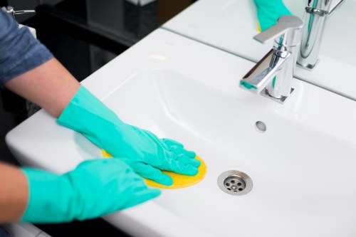 Cleaning delicate curtains and drapes in Richmond
